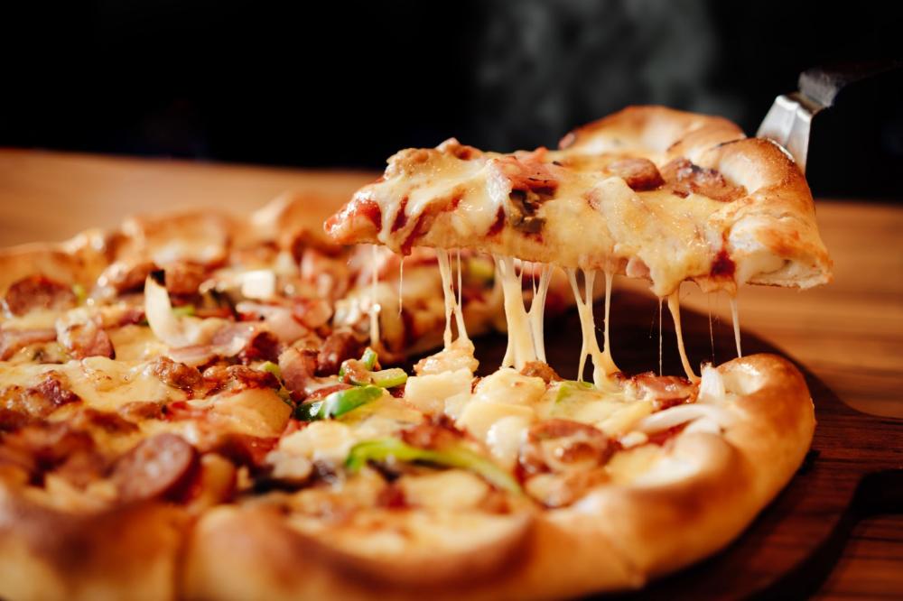 Pizza gourmande à Sainte-Suzanne