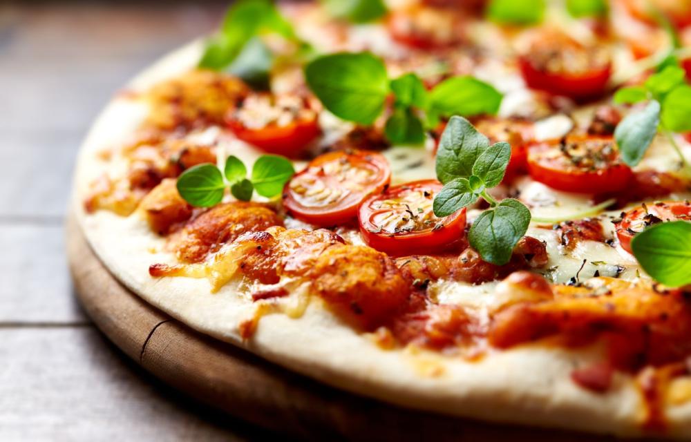 Pizza traditionnelle à Sainte-Suzanne